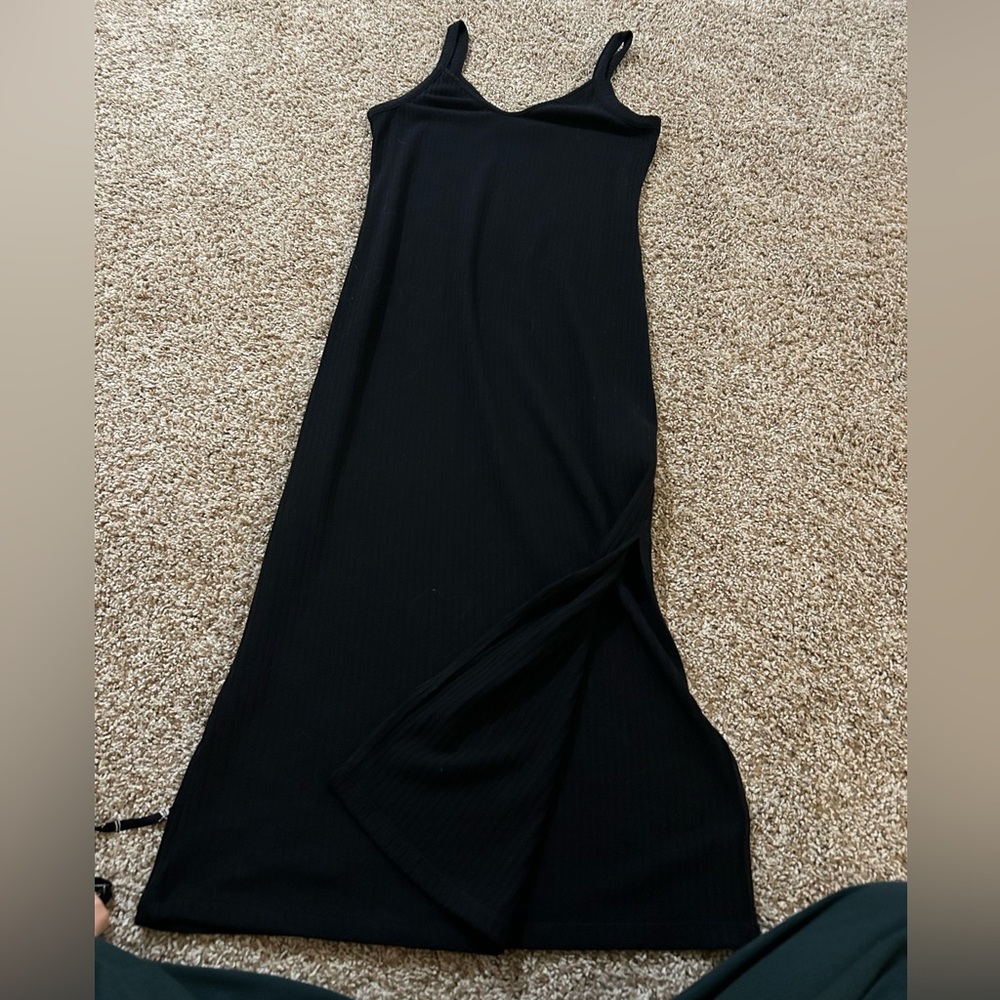 Classic Black Ribbed Maxi Dress - Elegant Everyday Slip Ambercrobie and fitch